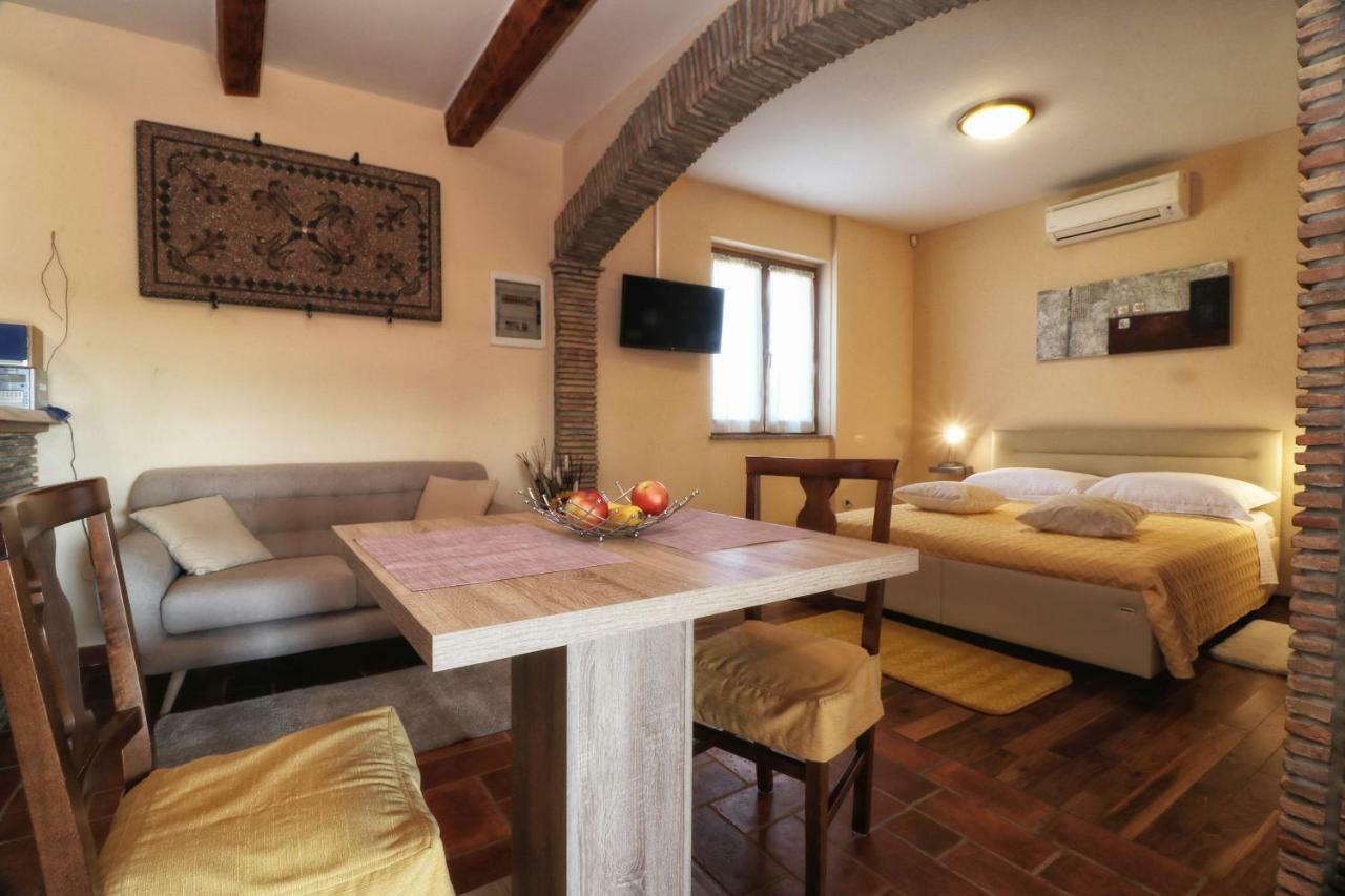 فيلا Casa Vesna روفينج المظهر الخارجي الصورة